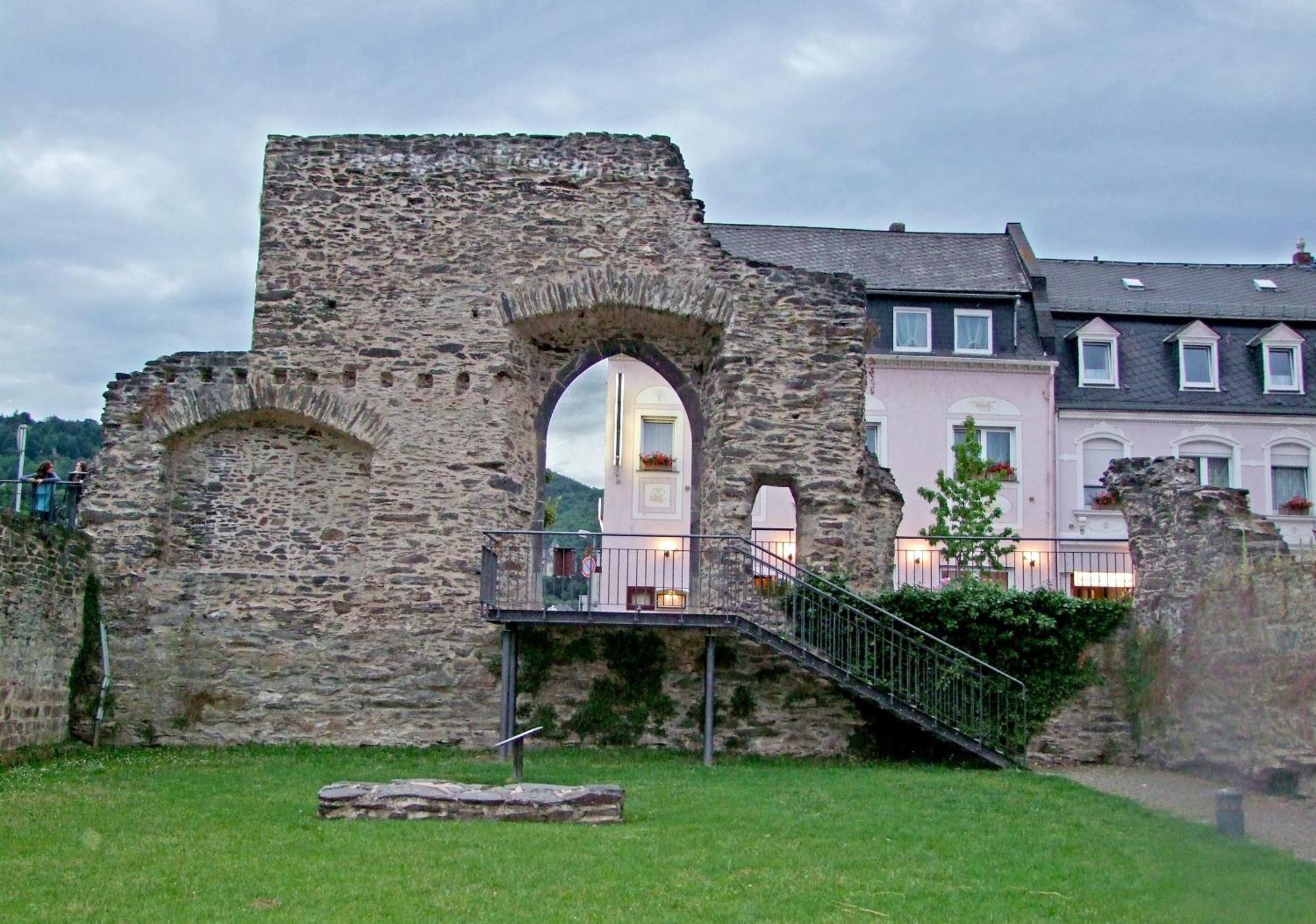 Pension Bei Schinderhannes Und Julchen 보파르트 외부 사진